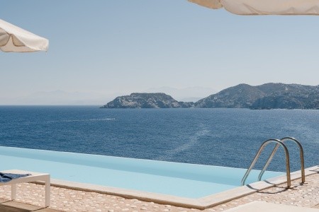 Sea Side Resort & Spa - 41