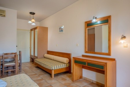 Grécko Kréta Lefkoniko Bay 11 dňový pobyt Polpenzia Letecky Letisko: Praha May 2026 (31/05/26-10/06/26)