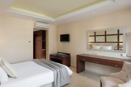 Grécko Kréta Theartemis Palace 6 dňový pobyt All Inclusive Letecky Letisko: Praha July 2026 (19/07/26-24/07/26)