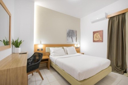 Georgia's Garden - 7