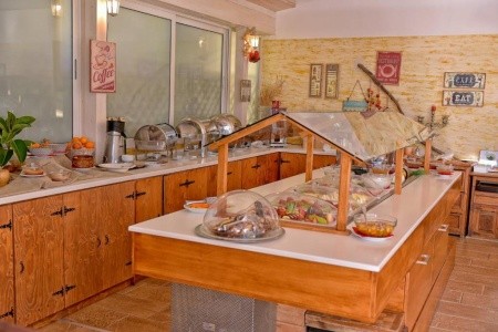 Georgia's Garden - 12