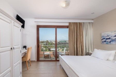 Georgia's Garden - 30