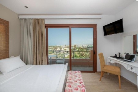 Georgia's Garden - 43