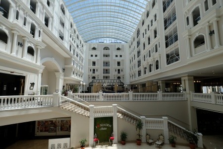 Seaden Sea World Resort & Spa - 8