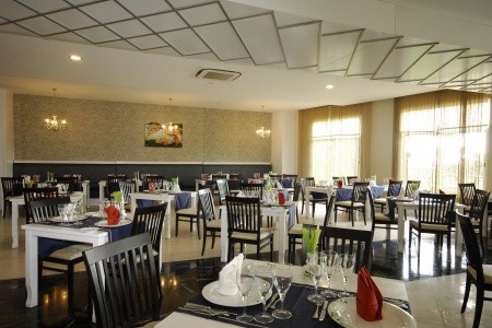 Seaden Sea World Resort & Spa - 31