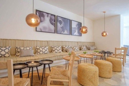 Španielsko Mallorca Hm Alma Beach 10 dňový pobyt Raňajky Letecky Letisko: Praha April 2026 (24/04/26- 3/05/26)