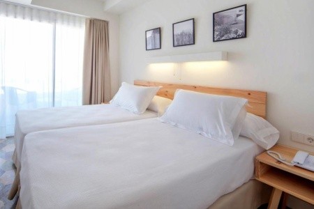 Španielsko Mallorca Hm Alma Beach 10 dňový pobyt Raňajky Letecky Letisko: Praha April 2026 (24/04/26- 3/05/26)