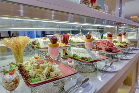 Ramada Hotel & Suites By Wyndham - 58