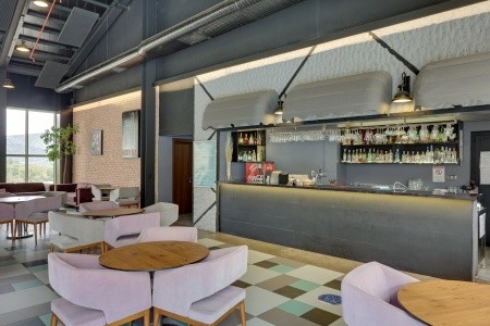 Ramada Hotel & Suites By Wyndham - 68