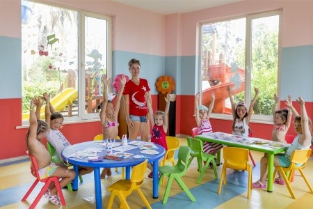 Turecko Turecká riviéra Holiday Park Resort 11 dňový pobyt Ultra All inclusive Letecky Letisko: Praha May 2026 (14/05/26-24/05/26)