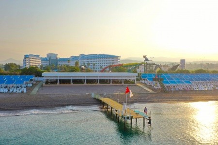 Turecko Turecká riviéra Crystal Admiral Resort & Spa 7 dňový pobyt Ultra All inclusive Letecky Letisko: Praha June 2026 ( 5/06/26-11/06/26)