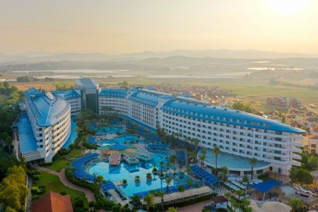 Turecko Turecká riviéra Crystal Admiral Resort & Spa 7 dňový pobyt Ultra All inclusive Letecky Letisko: Praha June 2026 ( 5/06/26-11/06/26)