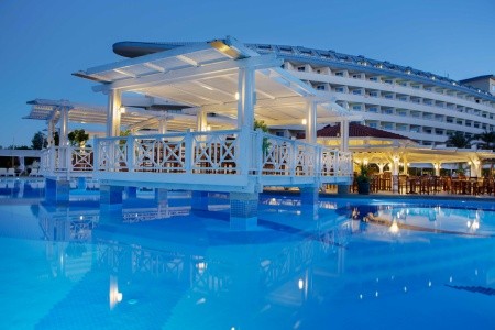 Turecko Turecká riviéra Crystal Admiral Resort & Spa 7 dňový pobyt Ultra All inclusive Letecky Letisko: Praha June 2026 ( 5/06/26-11/06/26)