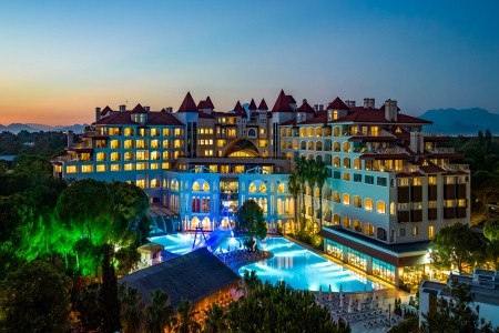 Turecko Belek Sirene Belek Golf & Wellnes Hotel 7 dňový pobyt Ultra All inclusive Letecky Letisko: Praha May 2026 ( 2/05/26- 8/05/26)