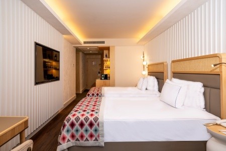 Lara Barut Collection - 34