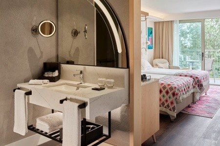 Lara Barut Collection - 100