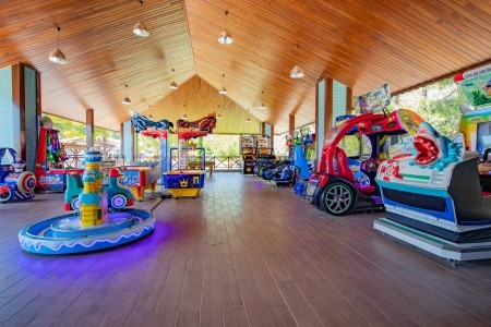 Turecko Kusadasi Kustur Club Holiday Village 9 dňový pobyt Ultra All inclusive Letecky Letisko: Viedeň June 2026 (27/06/26- 5/07/26)