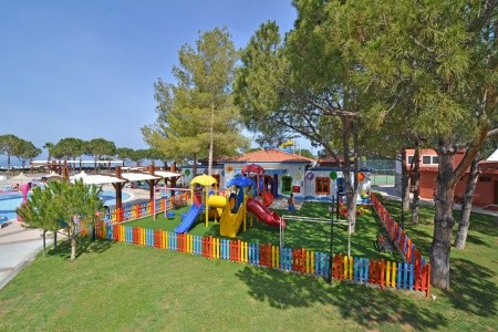 Turecko Kusadasi Kustur Club Holiday Village 9 dňový pobyt Ultra All inclusive Letecky Letisko: Viedeň June 2026 (27/06/26- 5/07/26)