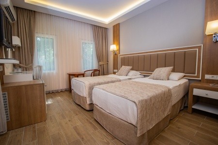 Turecko Kusadasi Kustur Club Holiday Village 9 dňový pobyt Ultra All inclusive Letecky Letisko: Viedeň June 2026 (27/06/26- 5/07/26)