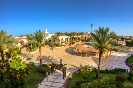 Regency Plaza Aquapark & Spa - 11