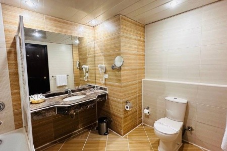 Regency Plaza Aquapark & Spa - 15