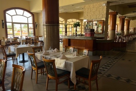 Regency Plaza Aquapark & Spa - 24