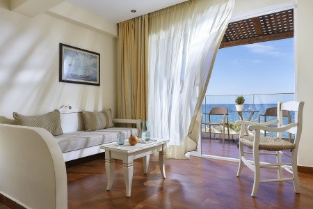 Alexander Beach Hotel & Village - 43