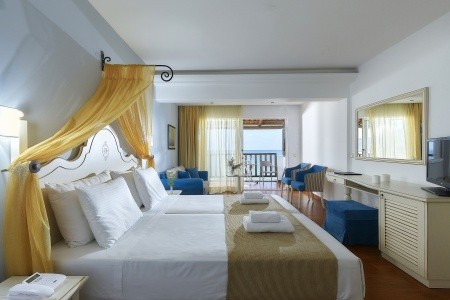 Alexander Beach Hotel & Village - 88