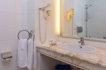 Anissa Beach & Village - 14