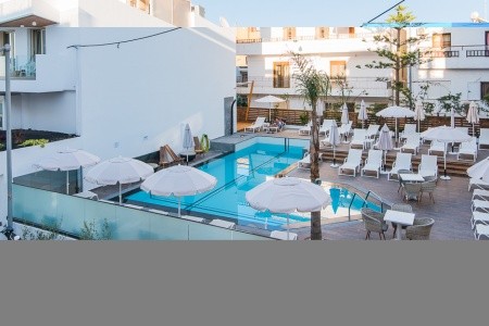 Kahlua Sea View Suites - 12