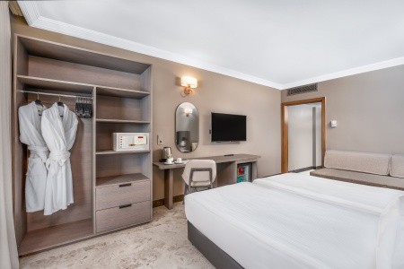 Turecko Belek Adora Hotel & Resort 7 dňový pobyt Ultra All inclusive Letecky Letisko: Praha August 2026 ( 2/08/26- 8/08/26)