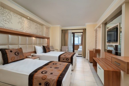 Oz Hotels Incekum Beach Resort - 7