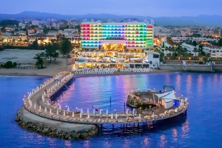 Azura Deluxe Resort & Spa - 3
