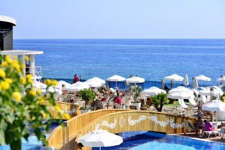 Azura Deluxe Resort & Spa - 32