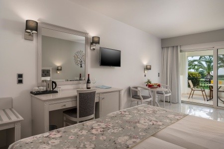 Grécko Kréta Vantaris Palace 5 dňový pobyt Polpenzia Letecky Letisko: Praha May 2026 (31/05/26- 4/06/26)