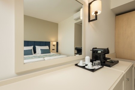 Grécko Kréta Vantaris Palace 5 dňový pobyt Polpenzia Letecky Letisko: Praha May 2026 (31/05/26- 4/06/26)