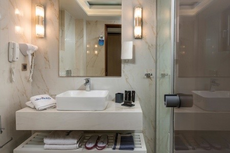 Grécko Kréta Vantaris Palace 5 dňový pobyt Polpenzia Letecky Letisko: Praha May 2026 (31/05/26- 4/06/26)