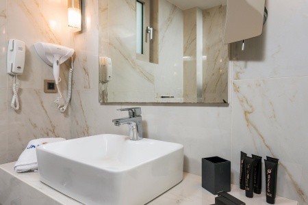 Grécko Kréta Vantaris Palace 5 dňový pobyt Polpenzia Letecky Letisko: Praha May 2026 (31/05/26- 4/06/26)