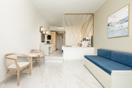 Grécko Kréta Vantaris Palace 5 dňový pobyt Polpenzia Letecky Letisko: Praha May 2026 (31/05/26- 4/06/26)