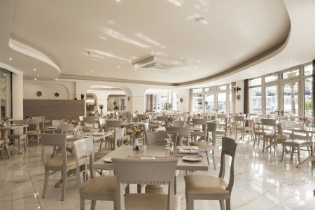 Grécko Kréta Vantaris Palace 5 dňový pobyt Polpenzia Letecky Letisko: Praha May 2026 (31/05/26- 4/06/26)