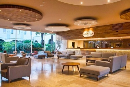 Čierna Hora Budva Slovenska Plaza 4* 8 dňový pobyt Polpenzia Letecky Letisko: Praha September 2025 ( 7/09/25-14/09/25)