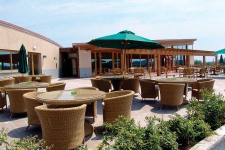 Active Paradiso & Golf - 18