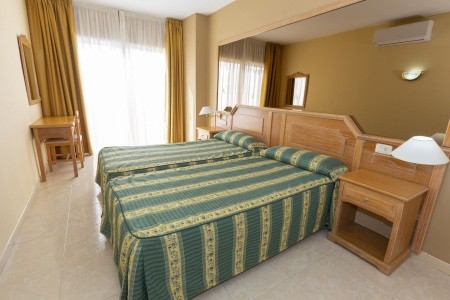 Kanárske ostrovy Tenerife Villa De Adeje Beach 16 dňový pobyt All Inclusive Letecky Letisko: Praha July 2025 (22/07/25- 6/08/25)