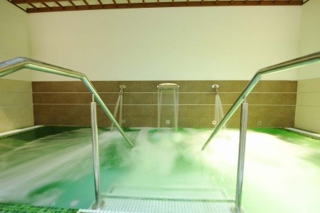 Kanárske ostrovy Tenerife Regency Torviscas Apartments 6 dňový pobyt Bez stravy Letecky Letisko: Budapešť December 2025 ( 7/12/25-12/12/25)