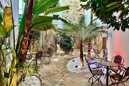 Blue Wave Suite - 22