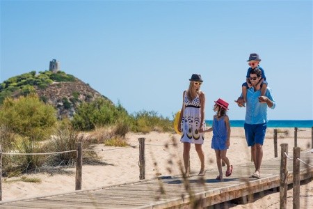 Taliansko Sardínia / Sardegna Chia Laguna Resort Village 15 dňový pobyt Polpenzia Vlastná May 2026 (21/05/26- 4/06/26)