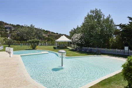Taliansko Sardínia / Sardegna Chia Laguna Resort Village 15 dňový pobyt Polpenzia Vlastná May 2026 (21/05/26- 4/06/26)