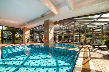 Commodore Elite Suites & Spa - 30