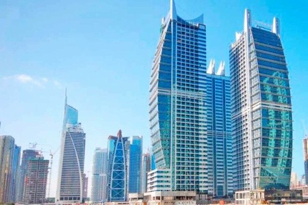 Spojené arabské emiráty Dubai Armada Blubay 4 denní pobyt Snídaně Letecky Letiště: Praha říjen 2024 (21/10/24-24/10/24)