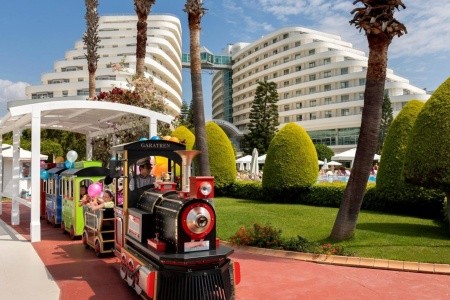 Turecko Antalya Miracle Resort 8 dňový pobyt All Inclusive Letecky Letisko: Praha July 2025 (30/07/25- 6/08/25)